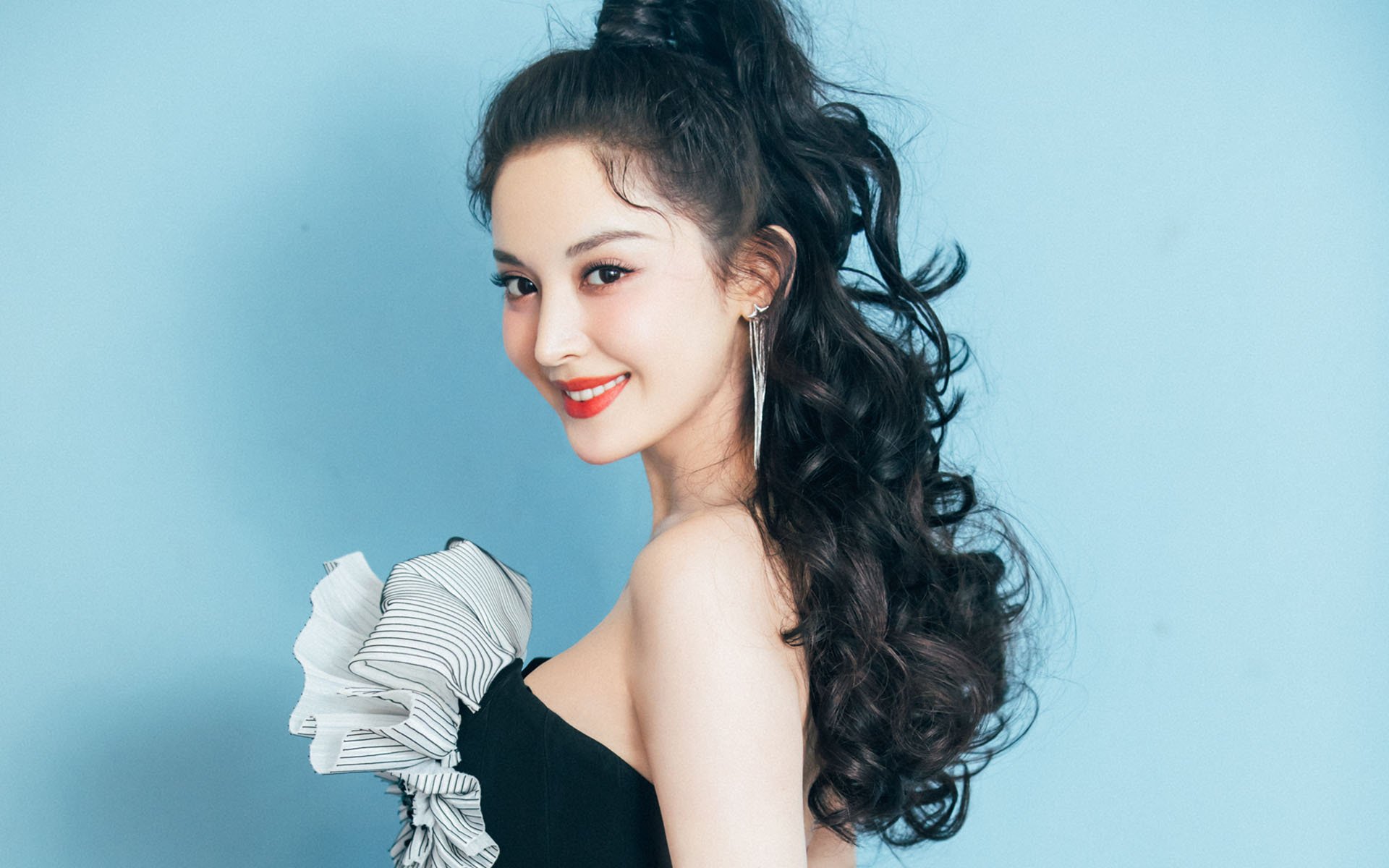 派对摩托车比赛，热血狂飙全场欢呼，摩托车比赛的游戏叫什么