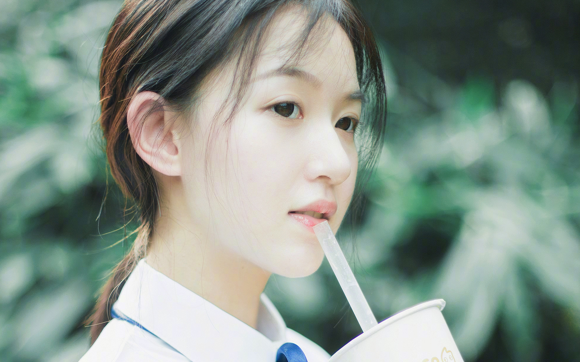 开云官方网站-逆境成长：车手克服伤病的奋斗史