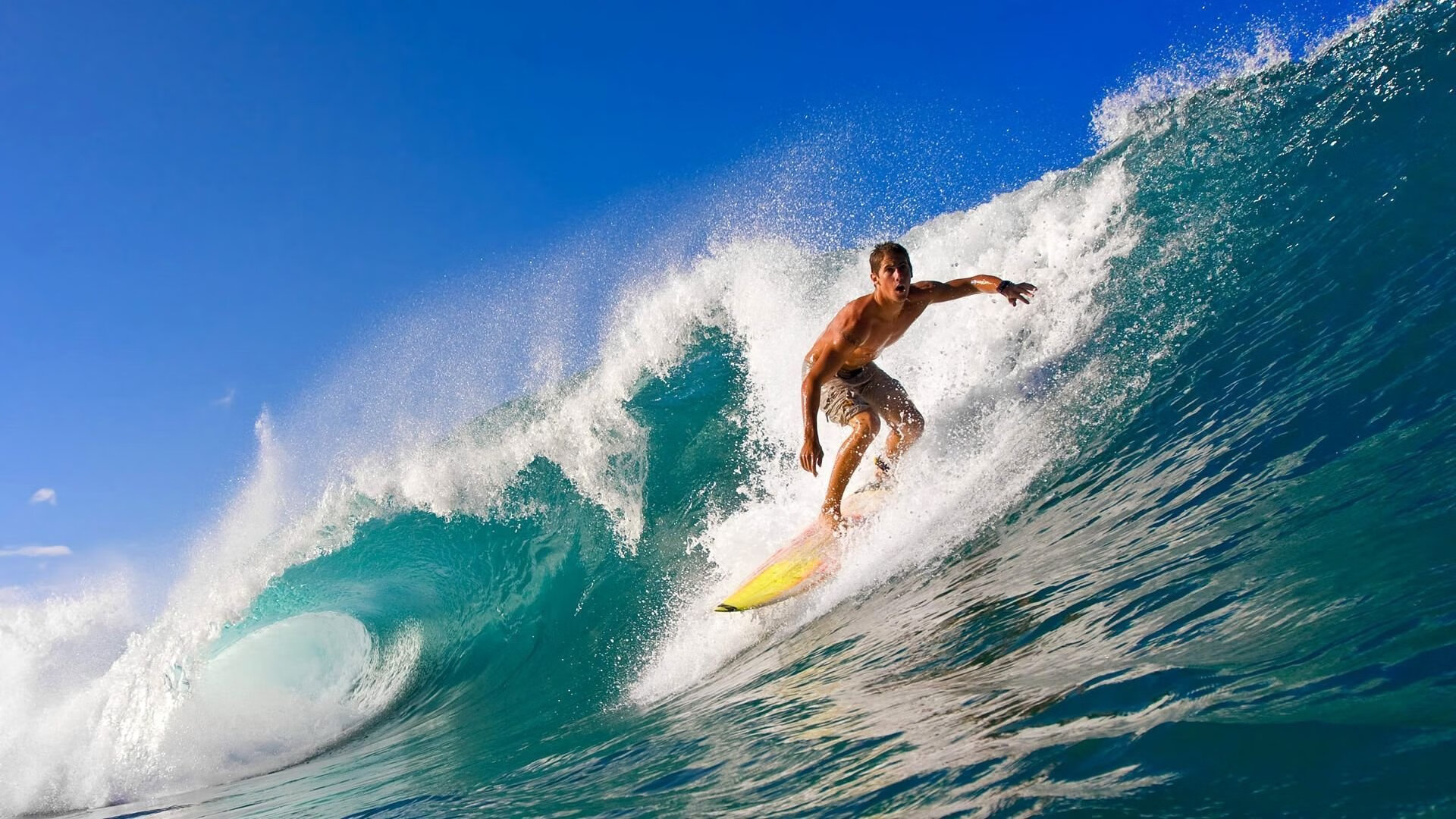 “意甲激情四射,冠军争夺战愈发激烈”,意甲集锦2021